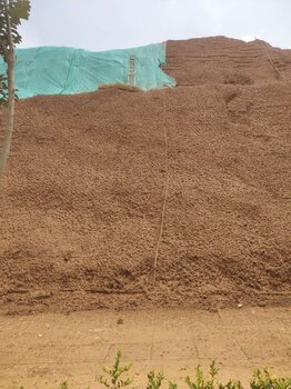西藏礦山邊坡植物修復土壤增活有機基質